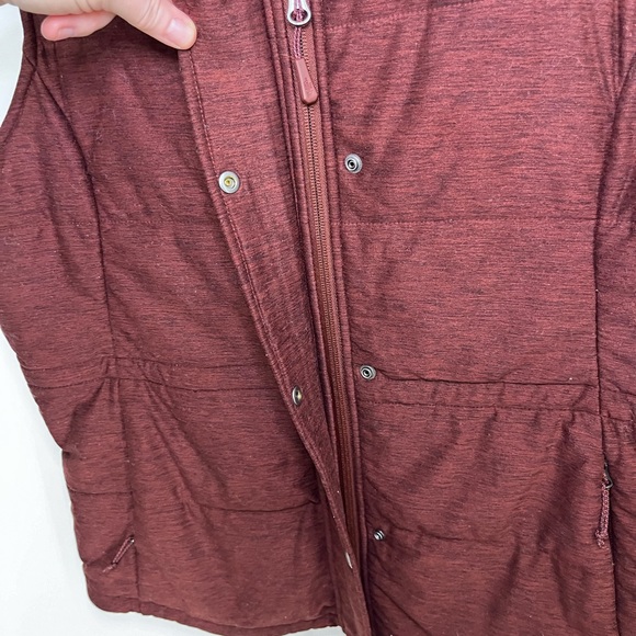 The North Face Women’s Puff Vest - Picture 6 of 11